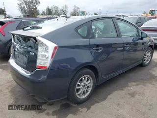 2010 Toyota Prius II with VIN JTDKN3DU8A0226653, listed as a IAAI auction lot 42074156 with 236,589 mi miles. Bid and sale history available at carsss.com. Image 4.