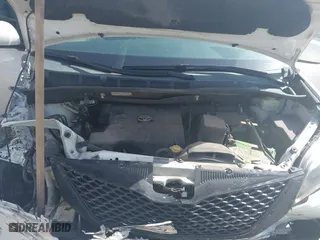 2015 Toyota Sienna SE with VIN 5TDXK3DC7FS599287, listed as a IAAI auction lot 41565671 with 111,626 mi miles. Bid and sale history available at carsss.com. Image 10.