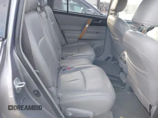2008 Toyota Highlander Hybrid with VIN JTEEW41A282023570, listed as a IAAI auction lot 41600510 with 206,237 mi miles. Bid and sale history available at carsss.com. Image 8.
