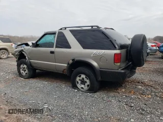 2004 Chevrolet Blazer LS z VIN 1GNCT18X34K143280, wystawiony jako Copart lot #50494785 z przebiegiem Nie podano mil oraz Szkoda całkowita • Salvage title. Historia ofert i sprzedaży dostępna na DreamBid. Obrazek 2.