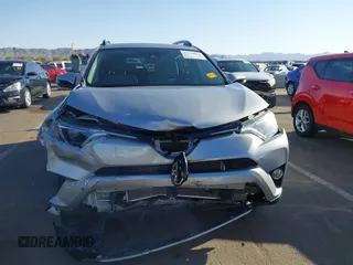2017 Toyota RAV4 XLE with VIN 2T3WFREV2HW405480, listed as a IAAI auction lot 41764833 with 41,785 mi miles and . Bid and sale history available at DreamBid. Image 12.