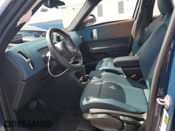 2025 MINI Countryman S with VIN WMZ23GA06S7S21118, listed as a Copart auction lot 62491425 with 11,851 mi miles and Clean title. Bid and sale history available at DreamBid. Image 7.