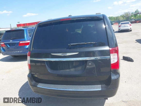 2016 Chrysler Town & Country Touring with VIN 2C4RC1BG2GR291874, listed as a IAAI auction lot 42167607 with 265,316 mi miles. Bid and sale history available at carsss.com. Image 16.