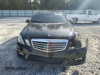 2011 Mercedes-Benz E 550 Luxury with VIN WDDHF7CB6BA416810, listed as a Copart auction lot 44770485 with 176,055 mi miles and Salvage Title. Bid and sale history available at DreamBid. Image 5.