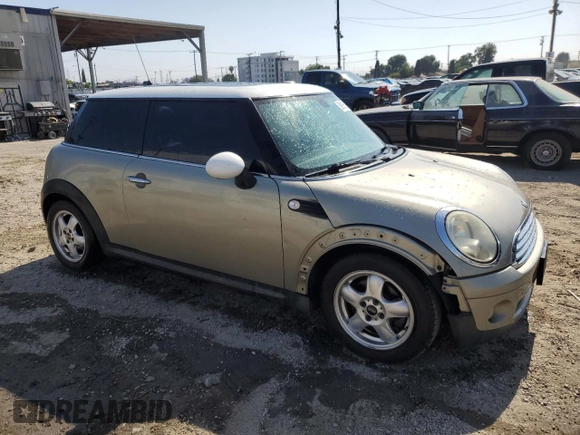 2008 MINI Hardtop with VIN WMWMF33518TT67232, listed as a Copart auction lot 59815525 with 91,572 mi miles and Clean title. Bid and sale history available at DreamBid. Image 4.