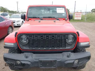 2024 Jeep Gladiator Sport with VIN 1C6HJTAG5RL101616, listed as a IAAI auction lot 42156992 with 31,824 mi miles and . Bid and sale history available at DreamBid. Image 6.