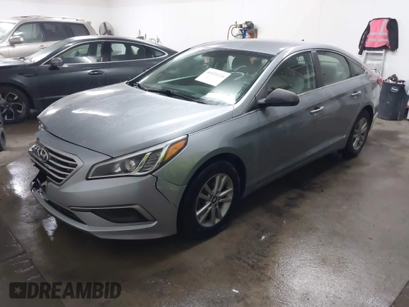 2017 Hyundai Sonata 2.4L with VIN 5NPE24AF8HH476411, listed as a IAAI auction lot 41421224 with 115,113 mi miles and . Bid and sale history available at DreamBid. Image 20.