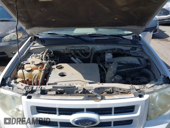 2009 Ford Escape Hybrid with VIN 1FMCU59369KC02897, listed as a IAAI auction lot 41841414 with 246,324 mi miles and . Bid and sale history available at DreamBid. Image 10.