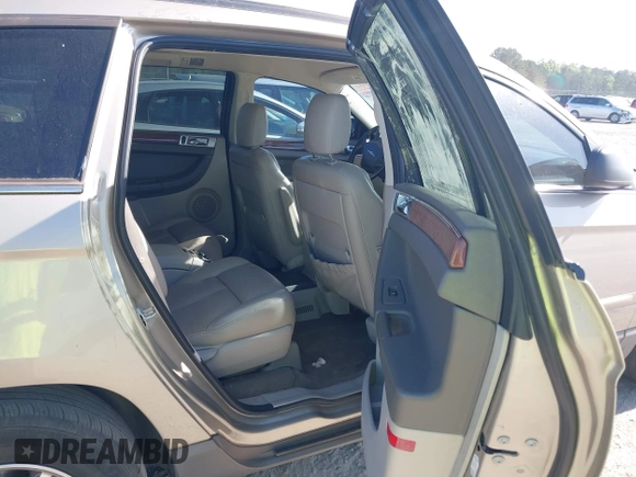 2008 Chrysler Pacifica Touring with VIN 2A8GM68X18R144495, listed as a IAAI auction lot 42171569 with 114,837 mi miles and . Bid and sale history available at DreamBid. Image 8.