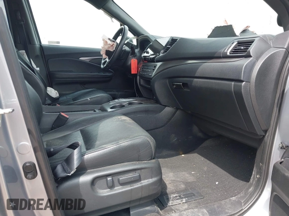 2020 Honda Passport EX-L with VIN 5FNYF8H59LB014260, listed as a IAAI auction lot 42274421 with 111,830 mi miles and . Bid and sale history available at DreamBid. Image 5.