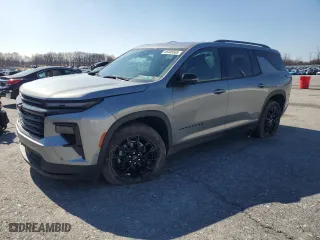 2024 Chevrolet Traverse AWD LT with VIN 1GNEVGKS5RJ201180, listed as a Copart auction lot 48408565 with 5,812 mi miles and Salvage Title. Bid and sale history available at carsss.com. Image 1.