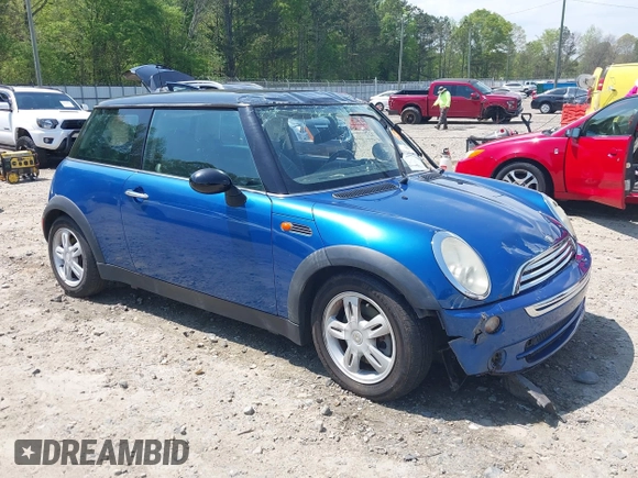 2006 MINI Hardtop with VIN WMWRC33596TJ75357, listed as a IAAI auction lot 42016124 with Not Provided miles and . Bid and sale history available at DreamBid. Image 1.