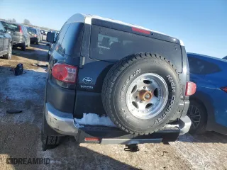 2008 Toyota FJ Cruiser with VIN JTEBU11F38K030658, listed as a Copart auction lot 45101245 with 103,142 mi miles and Salvage Title. Bid and sale history available at carsss.com. Image 6.