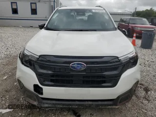 2025 Subaru Forester с VIN JF2SLDFC4SH520846, выставлен на аукционе Copart как лот 56168425 с пробегом 1 075 миль миль и Списание • Salvage title. История ставок и продаж доступна на DreamBid. Изображение 5.