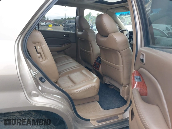 2004 Acura MDX Touring Pkg RES w/Nav with VIN 2HNYD18954H546286, listed as a IAAI auction lot 42009606 with 198,037 mi miles. Bid and sale history available at carsss.com. Image 8.