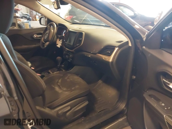 2016 Jeep Cherokee Latitude with VIN 1C4PJMCS6GW214045, listed as a IAAI auction lot 42440361 with 115,863 mi miles and . Bid and sale history available at DreamBid. Image 8.