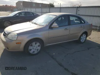 2008 Suzuki Forenza z VIN KL5JD56Z88K306719, wystawiony jako Copart lot #81759734 z przebiegiem 58 759 mil mil oraz Tytuł czysty. Historia ofert i sprzedaży dostępna na DreamBid. Obrazek 1.