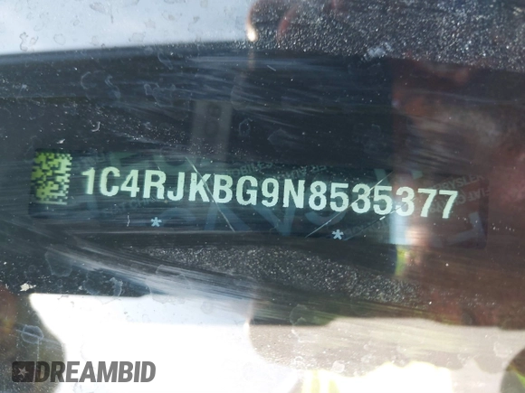2022 Jeep Grand Cherokee Limited z VIN 1C4RJKBG9N8535377, wystawiony jako IAAI lot #41838532 z przebiegiem Nie podano mil oraz . Historia ofert i sprzedaży dostępna na DreamBid. Obrazek 9.