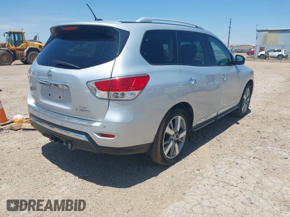 2014 Nissan Pathfinder SV z VIN 5N1AR2MM2EC600717, wystawiony jako IAAI lot #42335010 z przebiegiem 116 887 mil mil oraz . Historia ofert i sprzedaży dostępna na DreamBid. Obrazek 4.