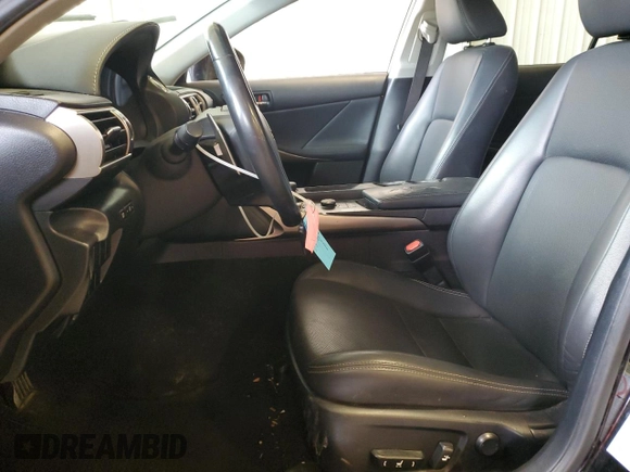 2015 Lexus IS 250 z VIN JTHCF1D27F5018955, wystawiony jako Copart lot #55792505 z przebiegiem 123 315 mil mil oraz Szkoda całkowita • Salvage title. Historia ofert i sprzedaży dostępna na DreamBid. Obrazek 7.
