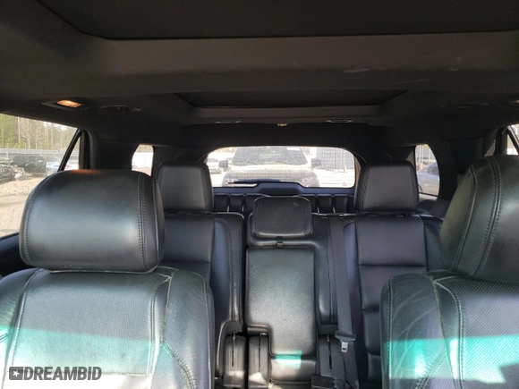 2011 Ford Explorer Limited with VIN 1FMHK8F85BGA14992, listed as a Copart auction lot 48578795 with 224,380 mi miles and Salvage Title. Bid and sale history available at carsss.com. Image 10.