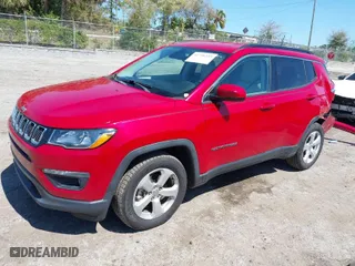 2020 Jeep Compass Latitude w/Sun/Safety Pkg with VIN 3C4NJCBB8LT212512, listed as a IAAI auction lot 41796239 with NaN miles. Bid and sale history available at carsss.com. Image 2.