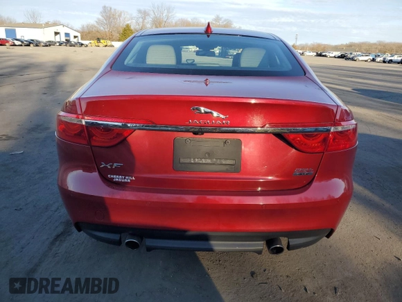 2018 Jaguar XF 25t Premium with VIN SAJBJ4FX6JCY55188, listed as a Copart auction lot 84970934 with 33,338 mi miles and Salvage Title. Bid and sale history available at carsss.com. Image 6.