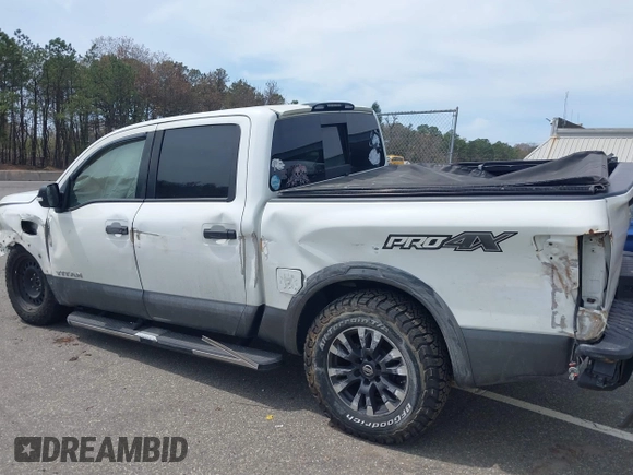 2017 Nissan Titan SV with VIN 1N6AA1E50HN540827, listed as a IAAI auction lot 42105294 with 139,914 mi miles and . Bid and sale history available at DreamBid. Image 14.