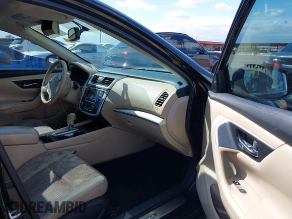 2016 Nissan Altima SR with VIN 1N4AL3AP6GC116956, listed as a IAAI auction lot 42068274 with 148,696 mi miles and . Bid and sale history available at DreamBid. Image 5.