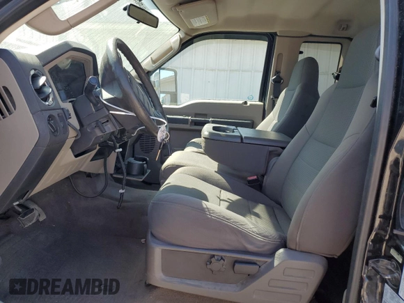 2009 Ford F-250 XL with VIN 1FTSX21Y29EA63847, listed as a Copart auction lot 67506704 with 99,969 mi miles and Salvage title. Bid and sale history available at DreamBid. Image 7.