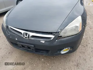 2003 Honda Accord LX z VIN 1HGCM56343A070391, wystawiony jako IAAI lot #41845069 z przebiegiem 297 781 mil mil oraz . Historia ofert i sprzedaży dostępna na DreamBid. Obrazek 6.