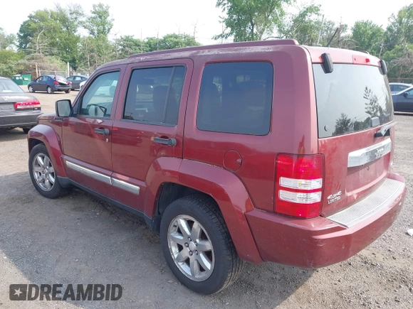 2008 Jeep Liberty Limited z VIN 1J8GN58KX8W270437, wystawiony jako IAAI lot #42473596 z przebiegiem 194 936 mil mil oraz . Historia ofert i sprzedaży dostępna na DreamBid. Obrazek 3.