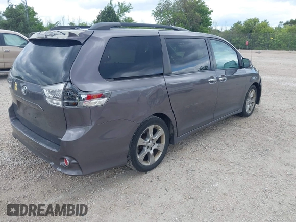 2013 Toyota Sienna SE с VIN 5TDXK3DC4DS362835, выставлен на аукционе IAAI как лот 42471442 с пробегом 122 990 миль миль и . История ставок и продаж доступна на DreamBid. Изображение 4.