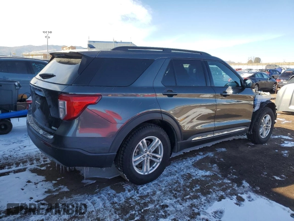 2020 Ford Explorer XLT z VIN 1FMSK8DH5LGB74302, wystawiony jako Copart lot #44644915 z przebiegiem 125 263 mil mil oraz Szkoda całkowita • Salvage title. Historia ofert i sprzedaży dostępna na DreamBid. Obrazek 3.