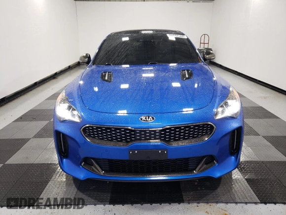 2018 Kia Stinger GT2 with VIN KNAE55LC0J6015877, listed as a Copart auction lot 84607304 with 56,230 mi miles and Salvage Title. Bid and sale history available at DreamBid. Image 5.