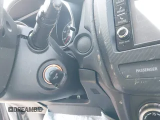 2021 Mitsubishi Outlander ES z VIN JA4APUAU0MU003658, wystawiony jako IAAI lot #42146324 z przebiegiem 48 890 mil mil oraz . Historia ofert i sprzedaży dostępna na DreamBid. Obrazek 11.
