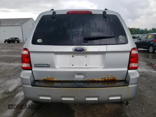 2010 Ford Escape XLS with VIN 1FMCU9C78AKD21851, listed as a Copart auction lot 61444945 with 70,404 mi miles and Clean title. Bid and sale history available at DreamBid. Image 6.