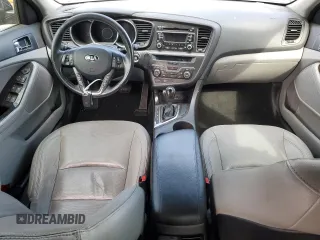 2013 Kia Optima EX z VIN 5XXGN4A78DG227184, wystawiony jako Copart lot #57710015 z przebiegiem 154 906 mil mil oraz Czysty tytuł • Clean title. Historia ofert i sprzedaży dostępna na DreamBid. Obrazek 8.
