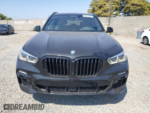 2021 BMW X5 sDrive40i with VIN 5UXCR4C00M9F54602, listed as a Copart auction lot 62417255 with 42,110 mi miles and Salvage title. Bid and sale history available at DreamBid. Image 5.