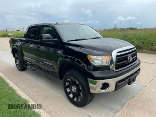 2011 Toyota Tundra with VIN 5TFDW5F17BX180018, listed as a Copart auction lot 63666065 with 230,589 mi miles and Clean title. Bid and sale history available at DreamBid. Image 1.