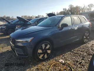 2024 Volvo XC60 Recharge Plug-In Hybrid Plus Dark Theme with VIN YV4H60DL1R1781914, listed as a Copart auction lot 77608394 with 0 mi miles and Salvage Title. Bid and sale history available at carsss.com. Image 1.