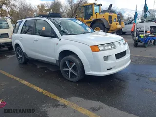 2004 Saturn VUE V6 with VIN 5GZCZ63414S800688, listed as a IAAI auction lot 40955787 with 1 mi miles. Bid and sale history available at carsss.com. Image 1.