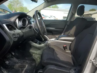 2017 Dodge Journey SXT with VIN 3C4PDCBG5HT526573, listed as a Copart auction lot 56756255 with 194,076 mi miles and Salvage title. Bid and sale history available at DreamBid. Image 7.