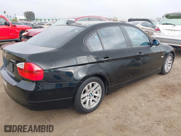 2007 BMW 3 Series 328i with VIN WBAVC53517FZ80487, listed as a IAAI auction lot 42643410 with 225,942 mi miles and . Bid and sale history available at DreamBid. Image 4.