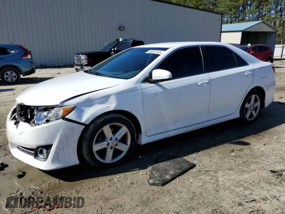 2013 Toyota Camry L with VIN 4T1BF1FK9DU670453, listed as a Copart auction lot 50052145 with 224,355 mi miles and Salvage Title. Bid and sale history available at carsss.com. Image 1.