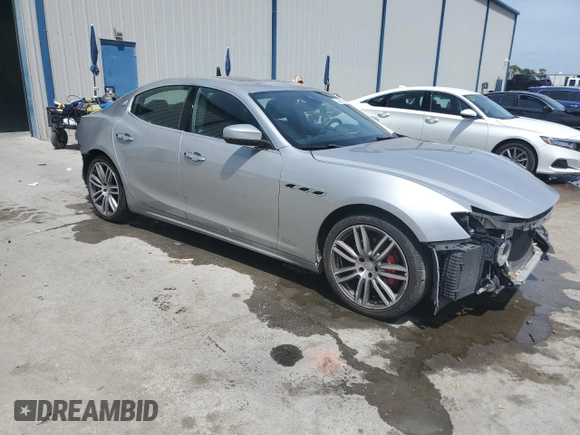 2018 Maserati Ghibli with VIN ZAM57XSL8J1268626, listed as a Copart auction lot 53463005 with 49,616 mi miles and Salvage Title. Bid and sale history available at carsss.com. Image 4.