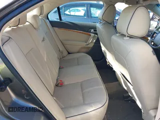 2012 Lincoln MKZ z VIN 3LNHL2GC1CR824871, wystawiony jako IAAI lot #42622399 z przebiegiem 155 315 mil mil oraz . Historia ofert i sprzedaży dostępna na DreamBid. Obrazek 8.