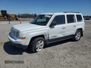 2013 Jeep Patriot Sport z VIN 1C4NJPBB7DD250683, wystawiony jako Copart lot #50520995 z przebiegiem 136 306 mil mil oraz Szkoda całkowita • Salvage title. Historia ofert i sprzedaży dostępna na DreamBid. Obrazek 1.