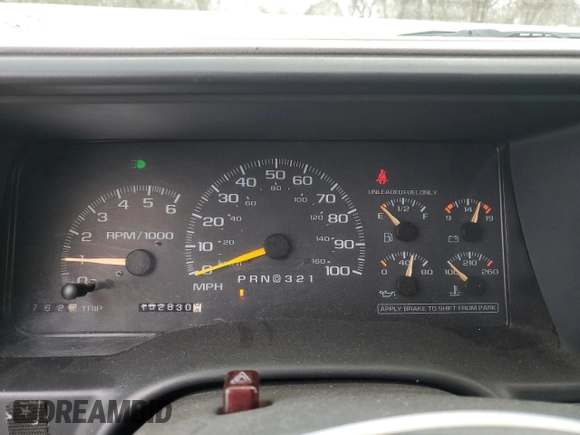 1998 Chevrolet Silverado 1500 with VIN 1GCEK14R6WE171264, listed as a Copart auction lot 53724175 with 152,830 mi miles and Non Repairable. Bid and sale history available at DreamBid. Image 9.