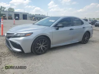 2023 Toyota Camry SE z VIN 4T1G11AK0PU719684, wystawiony jako Copart lot #52605215 z przebiegiem 46 233 mil mil oraz Szkoda całkowita • Salvage title. Historia ofert i sprzedaży dostępna na DreamBid. Obrazek 1.